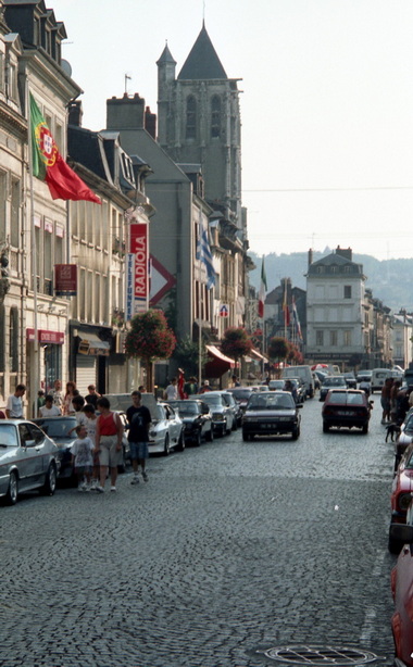 Reservierte  Capri Parkplätze auf der « la Rue de la Républiquein » - Pont-Audemer
Places de parking réservées à Capri sur « la Rue de la Républiquein » -  Pont-Audemer
Reserved Capri car parks on « la Rue de la Républiquein » - Pont-Audemer